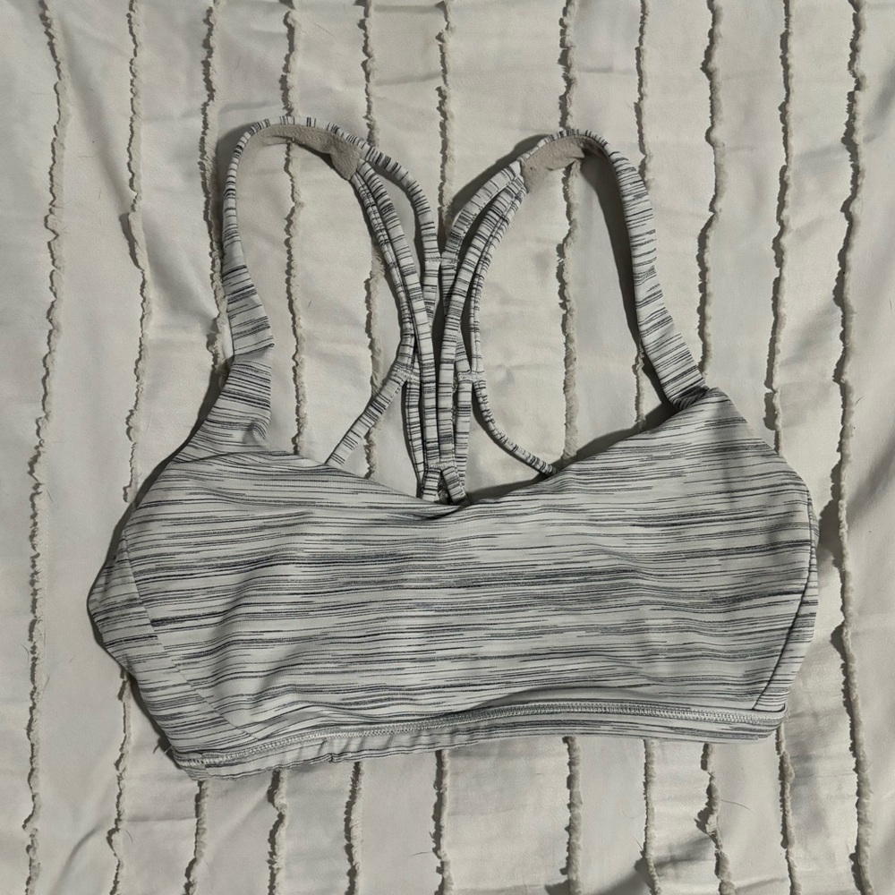 lululemon sports bra size 2